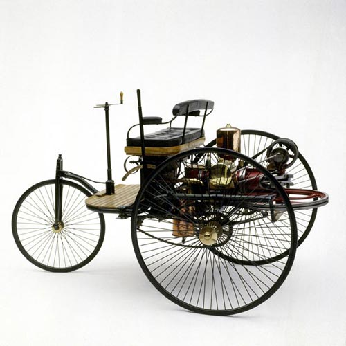 1886 год - первый 3-х колесный автомобиль Mercedes